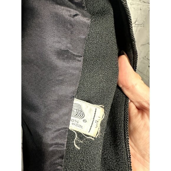 EVAN PICONE VINTAGE LADIES BLACK LINED WOOL BLAZER SZ (16)    VERY GOOD CONDITIO - Picture 4 of 5